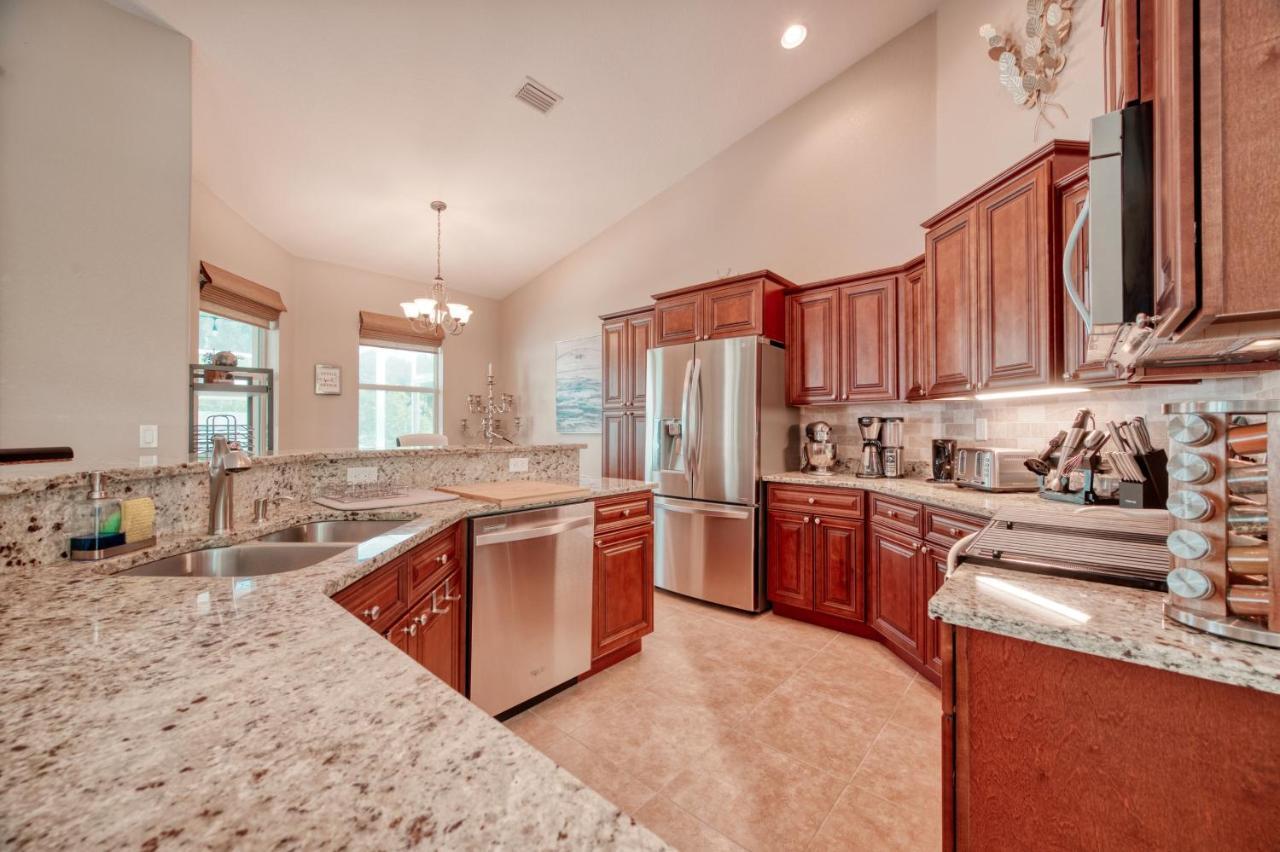 Villa Holiday Sunrise Cape Coral Exterior foto
